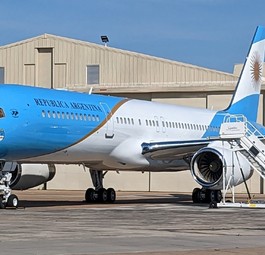 Die Boeing 757 Argentiniens: Sie trägt die Landesfarben.