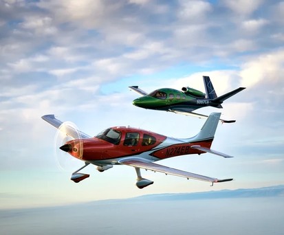 SR22-Flugzeug und Vision jet: Cirrus lässt 2025 alle hinter sich.