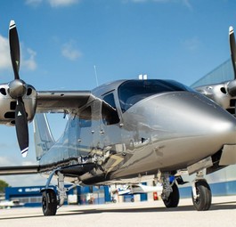 Eine Tecnam P2006T: Mit diesem Flugzeugtyp will Air Taxi Express das Uber der Luftfahrt werden.