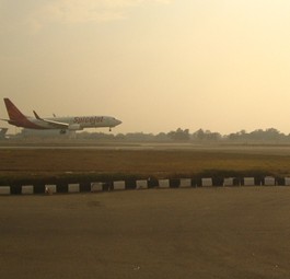 Rang 6: Neu Delhi - Mumbai, 1158 km - 166 Dollar.