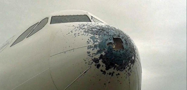 Die Nase des A330: Ziemlich zertrümmert.