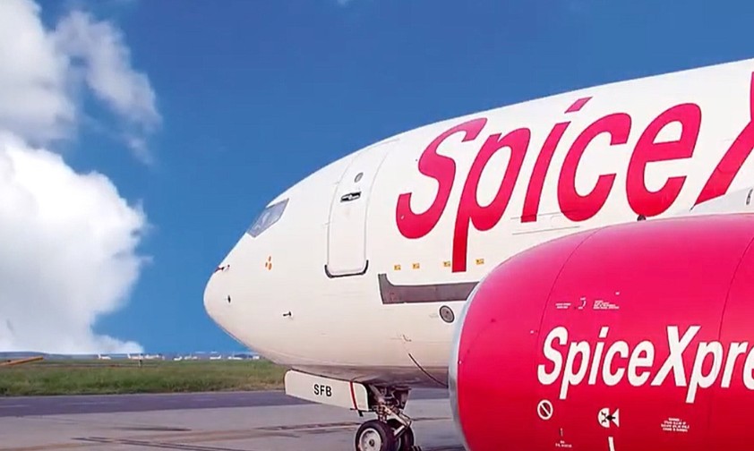 Frachter von Spicejet: Ausbau mit Vierstrahler.