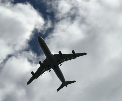 Airbus A340 von Lufthansa: Nicht auf allen Langstrecken wird der Service ausgebaut.