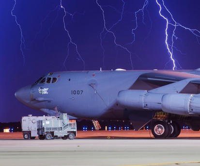 Eine Boeing B-52 der US Air Force: Das Radarprogramm verzögert sich weiter.