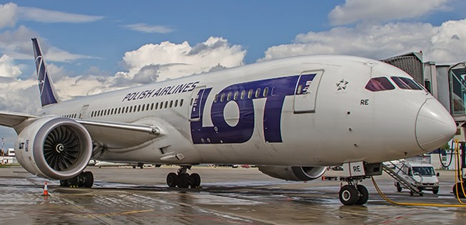 Dreamliner von Lot: Bald noch häufiger in Warschau anzutreffen.