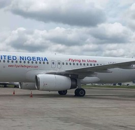Airbus A320 von United Nigeria: Ein Flug der Fluggesellschaft wurde umgeleitet, ohne das die Passagiere informiert wurden.
