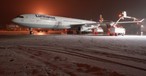 Airbus A340-300 von Lufthansa: Die Fluglinie fliegt via Bangkok nach Hongkong.