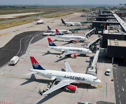 Flughafen Belgrad: Ausbau und Ausbaupläne.