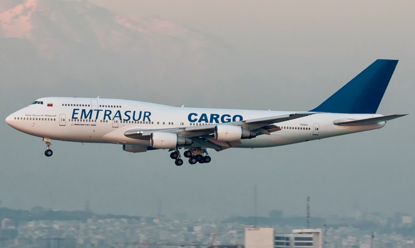 Die Boeing 747 von Emtrasur in Teheran.