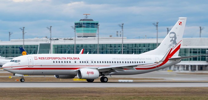 ... einer Boeing 737-800 nach München.