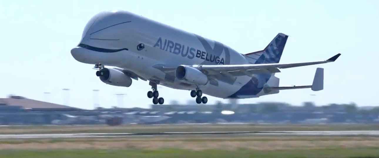 Abgehoben: Der Beluga XL startet am zum Jungfernflug in Toulouse.