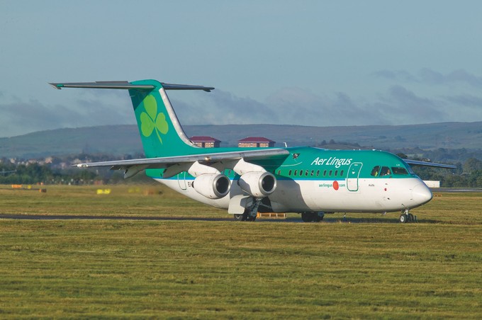 Auf Regionalstrecken betrieb Aer Lingus Commuter mehrere BAE 146-300, darunter auch d