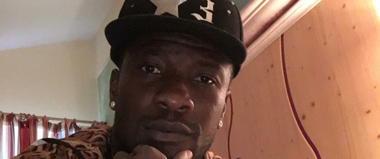 Selfie von Asamoah Gyan: Hat mehr vor als nur Fußball.