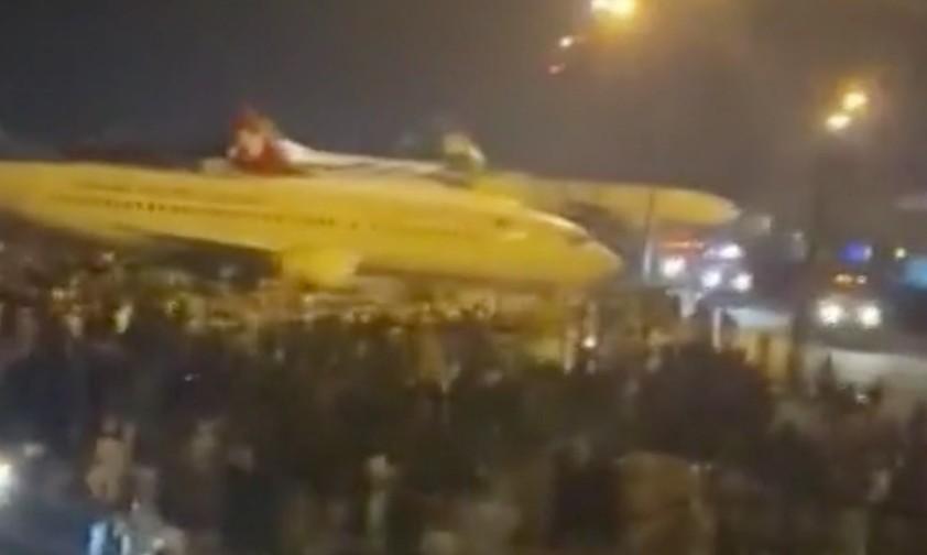 Chaos am Flughafen Kabul, leerer Luftraum über Afghanistan