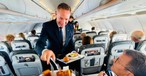 Jens Ritter: Machte das Internet an - und servierte auch auf dem ersten Starlink-Flug.