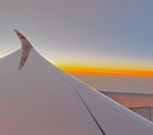 Der Sonnenaufgang auf dem ersten Flug des Airbus A350 von Swiss: Naturschauspiel über dem Piemont.