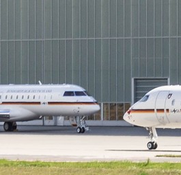 Zwei Bombardier Global 6000 der Flugbereitschaft: 617 von 761 Flügen zwischen Berlin und Köln ohne Passagiere.