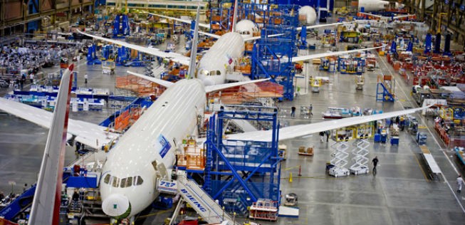 Dreamliner-Produktion: Bald fliegt der Boeing-Jet in Pakistan.