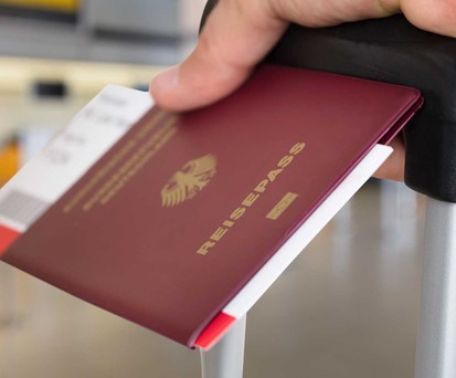 Reisepass der Bundesrepublik Deutschland: Die EU-Kommission plant eine digitale Version.