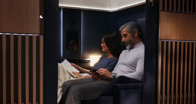 Allegris-Doppelsuite an Bord des Airbus A350 von Lufthansa: Flugbegeleitnede kritisieren Enge.