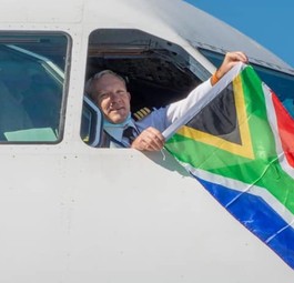 Pilot von South African Airways: Die Regierung sucht weiterhin Geld für die Nationalairline.