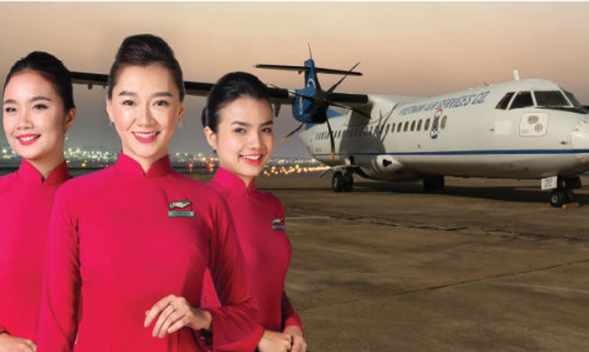 Flugbegleiterinnen von Skyviet Air: Die Airline bleibt als Tochter von Vietnam Airlines zu 51 Prozent in staatlicher Hand.