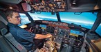 737-Max-Simulator: Boeing schickt Piloten zum Training.