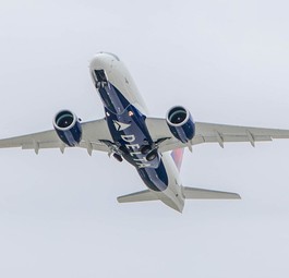 Airbus A220 von Delta: Die Airline hat offenbar Gefallen am Regionaljet gefunden.