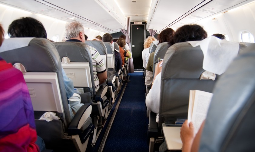 Wie man ohne Stress das Flugzeug verlässt