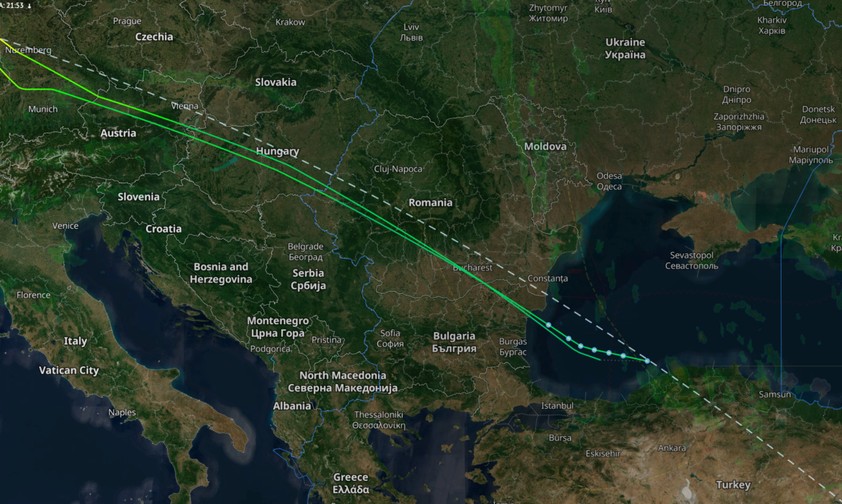 Lufthansa-Flug LH630 nach Dubai: Kehrte am 1. Oktober um nach Frankfurt.