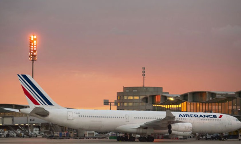 A340 von Air France: Einem solchen Flieger fehlten die Schrauben.
