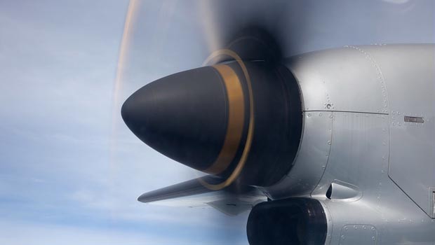 Die burmesische Myanma Airways ordert 6 72-600 und sicherte sich Optionen auf 6 weitere Stück.