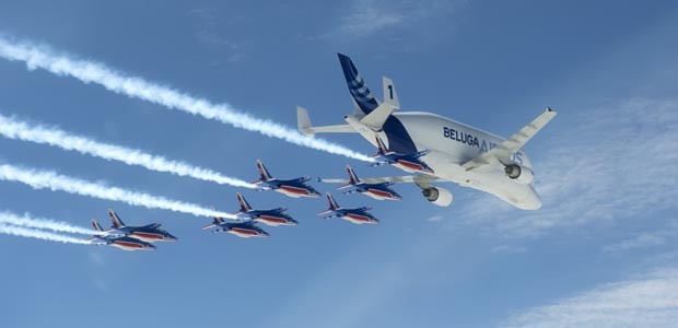 Beluga im Formationsflug: Der Frachter beruht auf dem A300.