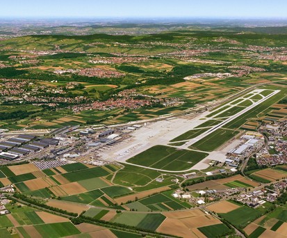 Blick auf den Flughafen Stuttgart: Bauchlandung sorgte für Ausfälle.