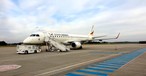 Flugzeug von German Airways in Rostock: Die Airline gehört Zeitfracht.