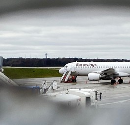 Eurowings-Jet am Flughafen Hamburg: Abbau am Airport der Hansestadt.