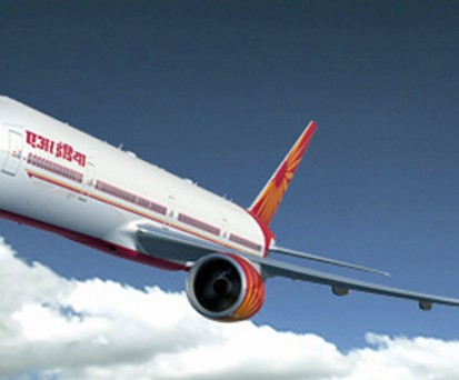 Boeing B777 in den Farben von Air India. Achtung, eventuell VVIP an Bord.