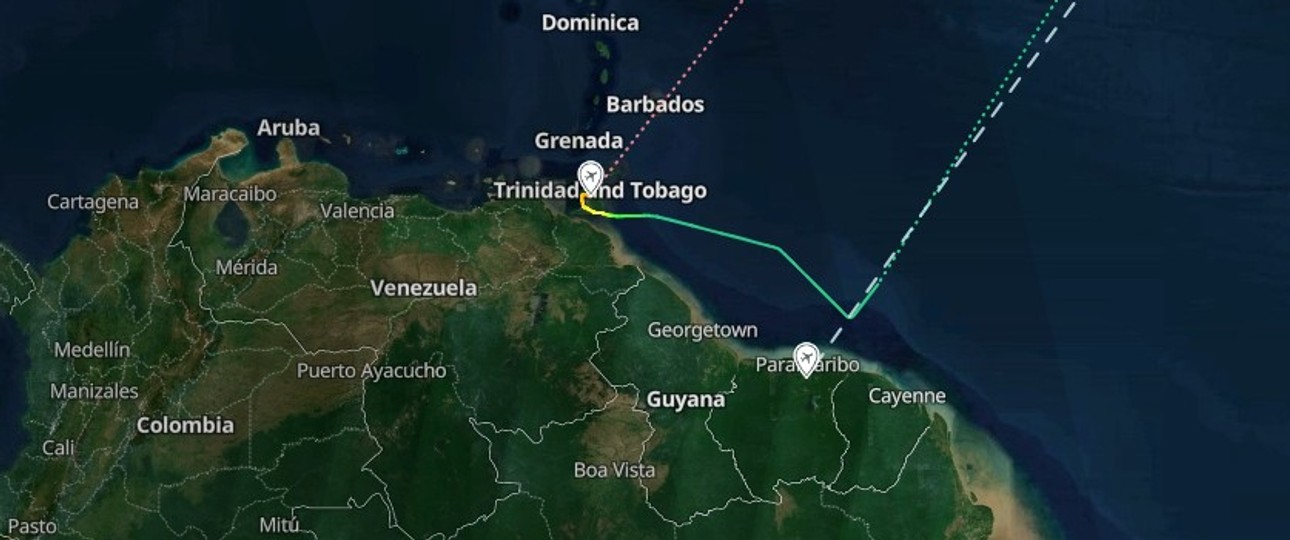 Der Flugverlauf: Zeigt, wie der KLM-Flug vor Paramaribo abdreht.