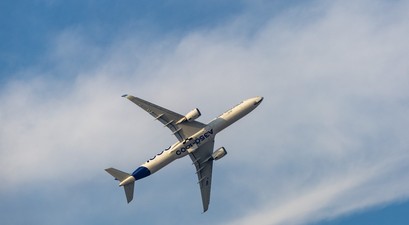 airbus a350 1000 dubai airshow 2025