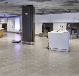 lufthansa fra premium checkin