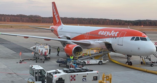 Airbus A320 von Easyjet: Das Flugzeug hatte nicht genug Piste. 