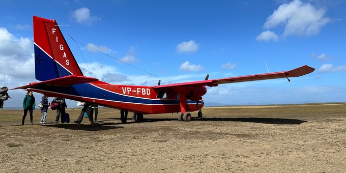Manchmal absolvieren die Piloten zwei, manchmal drei bis vier Flüge pro Tag - je nachdem, wie lang die Flüge sind.