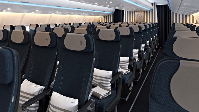 Hinter der Premium Economy liegt die Economy Class. Die Sitze sind auch hier in einer 2-4-2-Konfiguration eingebaut.