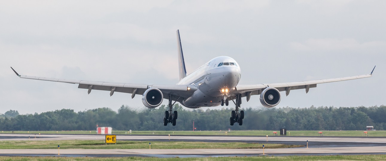 Airbus A330 von Brussels Airlines: Gleich zwei Mal fiel auf dem gleichen Flug ein Motor aus.