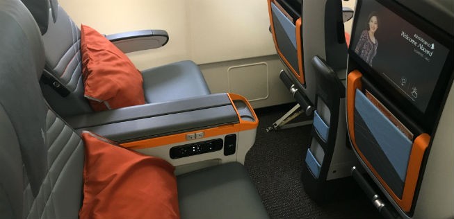 Vorne im Unterdeck ist bei Singapore in der neuen Konfiguration die Premium Economy Class angebracht.