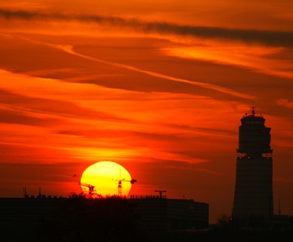 Flughafen Wien: Im Sommer soll die Sonne wieder aufgehen.