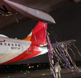 Der Airbus A319 mit dem Kennzeichen N557AV kollidierte in der Silvesternacht mit einem Ballon.