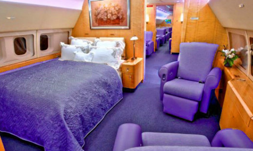 JetPurple Airwayz: Das Interieur der neuen Fluggesellschaft aus Arizona macht ihrem Namen alle Ehre.
