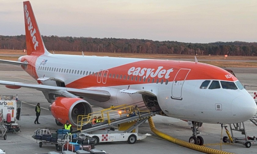 Airbus A320 von Easyjet: Das Flugzeug hatte nicht genug Piste. 