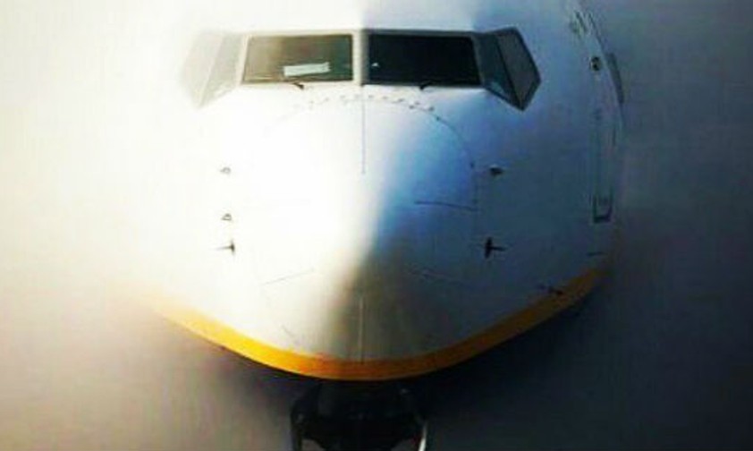 Boeing 737 von Ryanair: Mit der Fluglinie sollte man sich bei Twitter nicht anlegen.